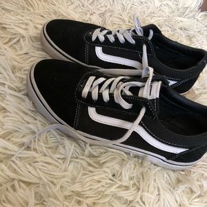 Black vans